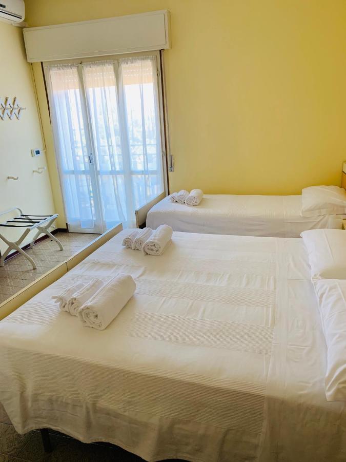 Alice Hotel Cervia Exterior foto